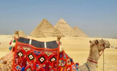Pyramid Desert Trip by Horse or Camel